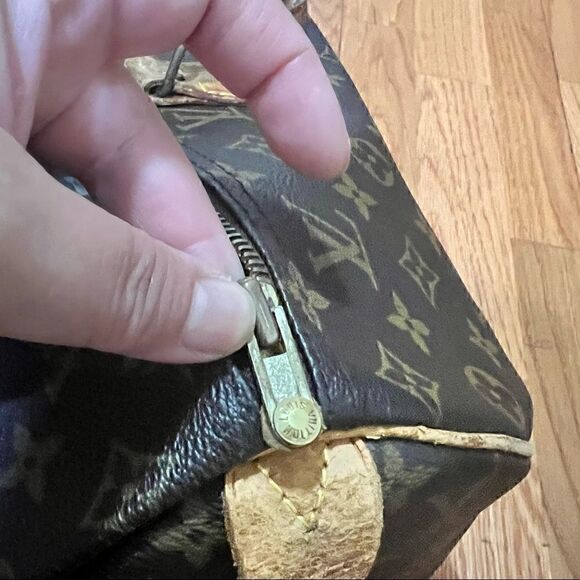 LOUIS VUITTON SPEEDY 40 Classic coated monogram canvas *Authentic Vintage ‘91 - Picture 16 of 16